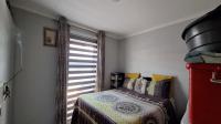 Bed Room 2 - 12 square meters of property in Sky City