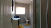Bathroom 1 - 7 square meters of property in Halfway Gardens