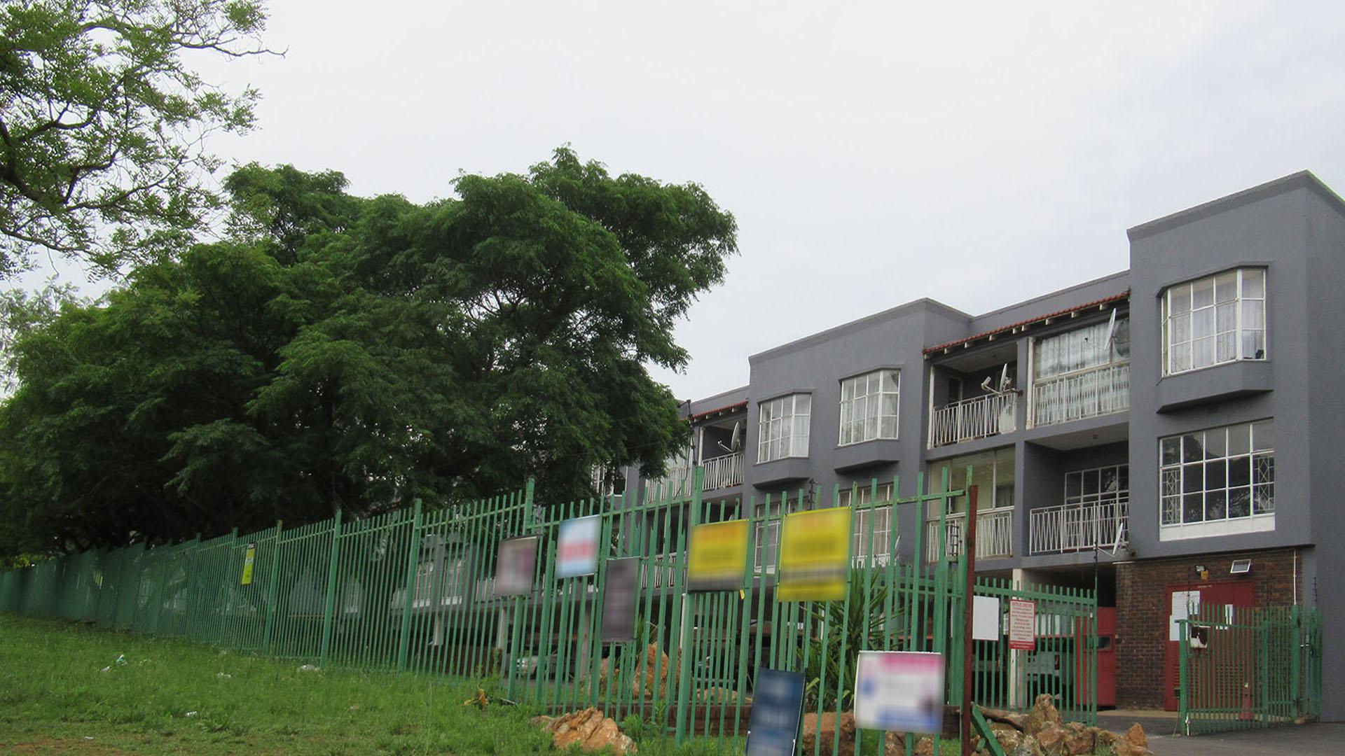 Front View of property in Horison View
