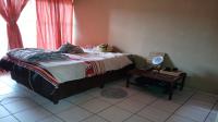 Bed Room 1 of property in Horison View