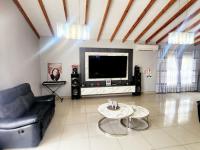  of property in Glen Hills