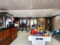  of property in Glen Hills