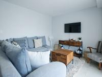  of property in Bloubergstrand