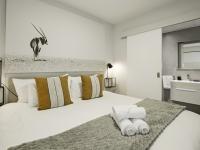  of property in Bloubergstrand