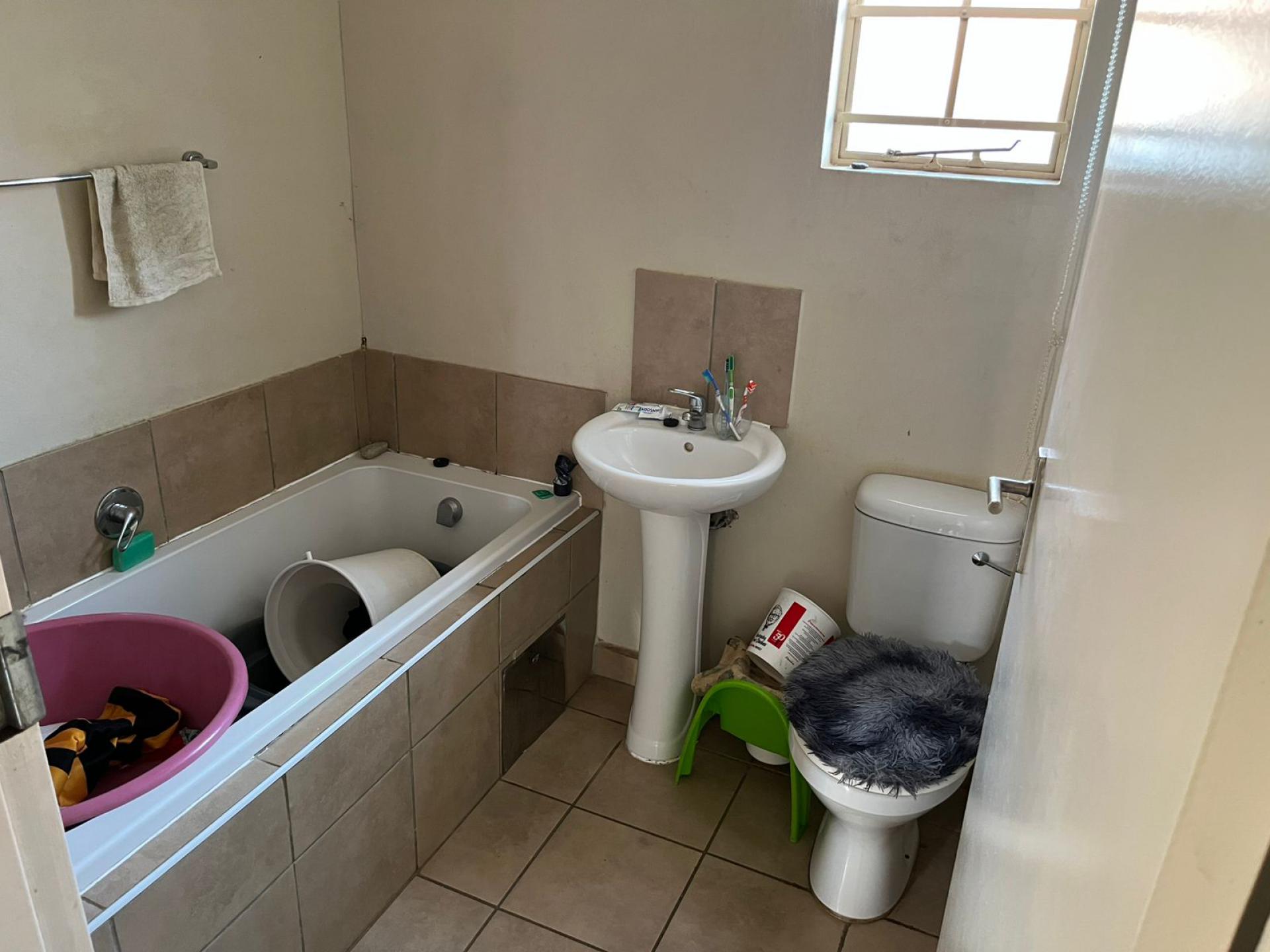 Bathroom 1 of property in Palm Ridge