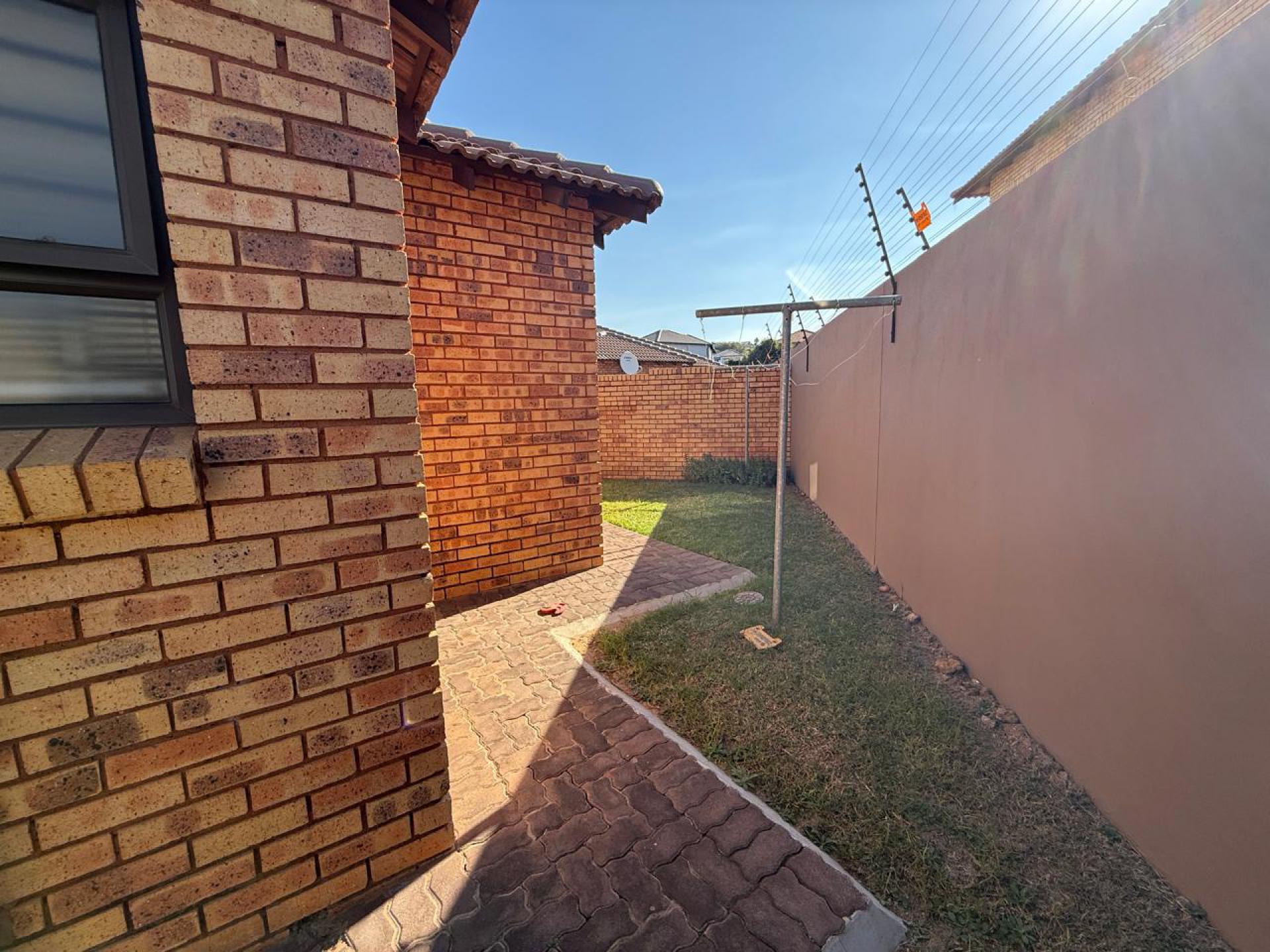  of property in South Crest