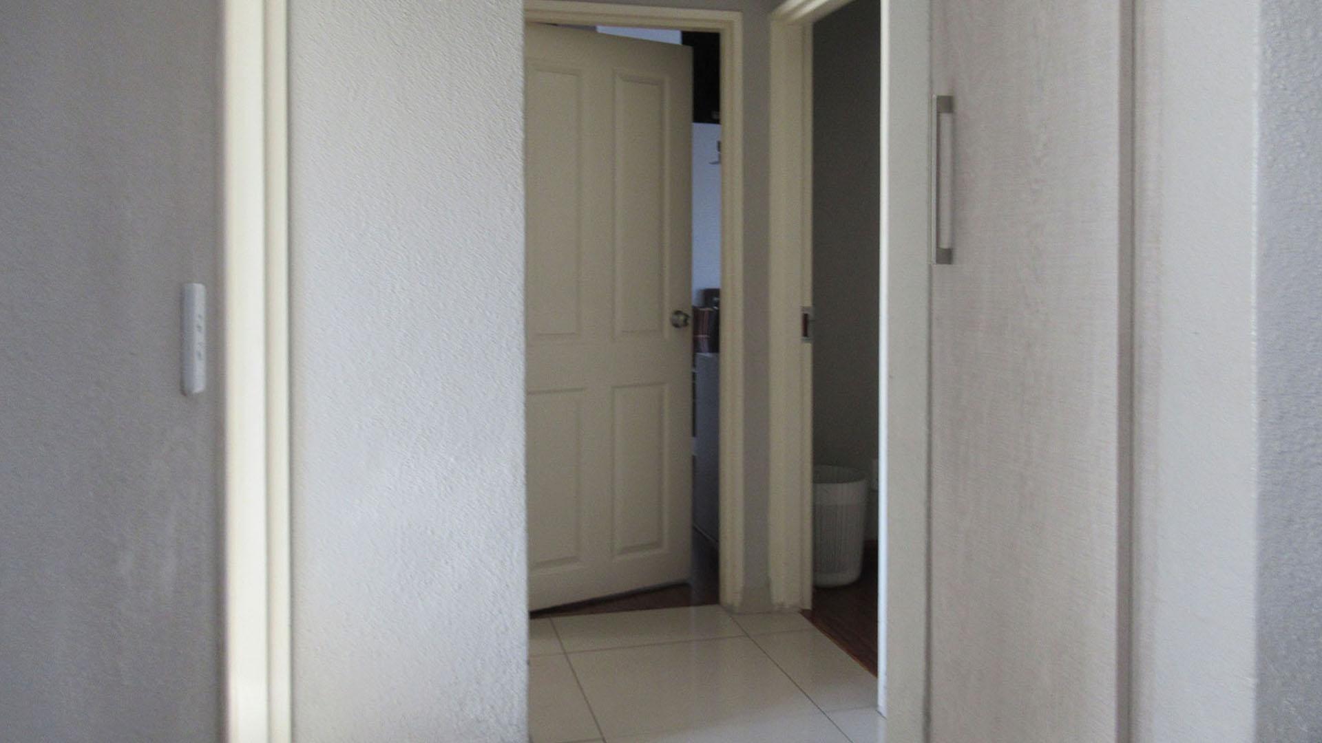 Spaces - 7 square meters of property in South Crest