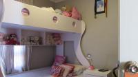 Bed Room 2 - 10 square meters of property in South Crest