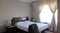 Main Bedroom - 13 square meters of property in South Crest