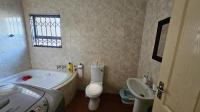 Bathroom 1 of property in Vanderbijlpark