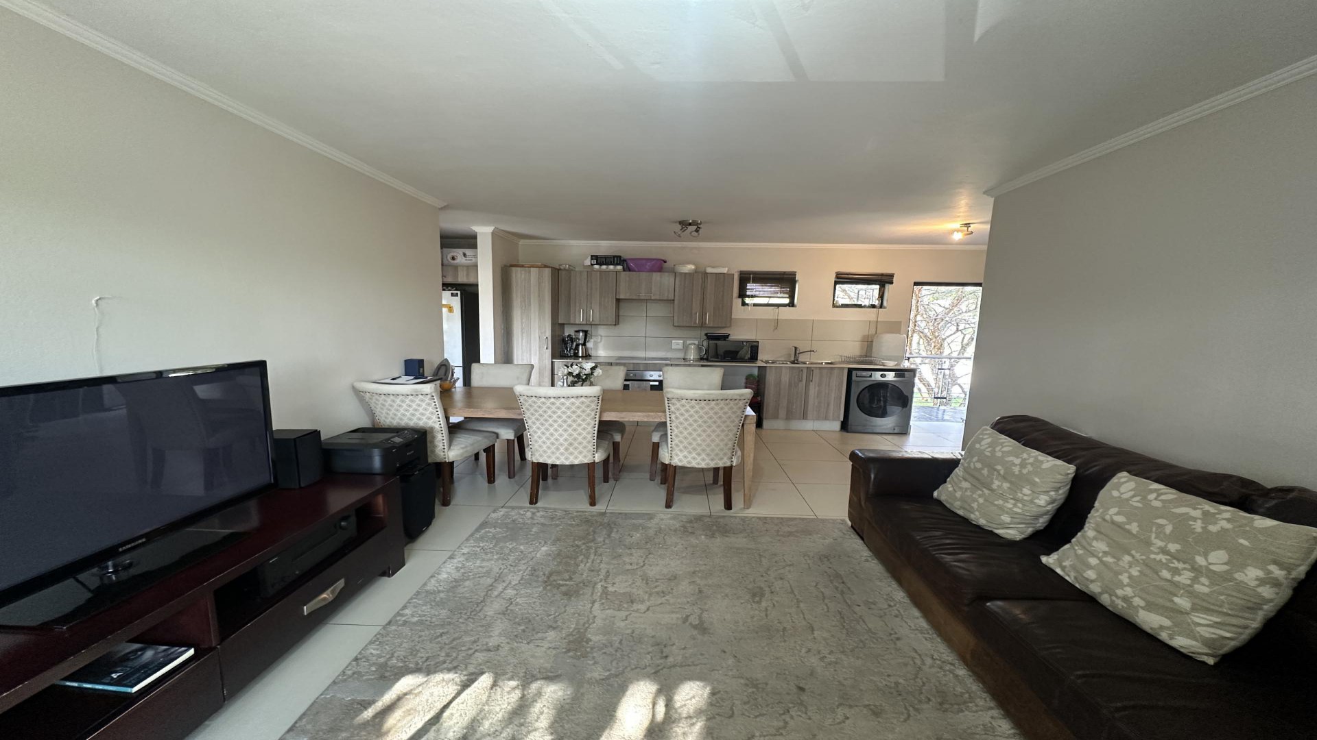 Lounges of property in Jackal Creek Golf Estate