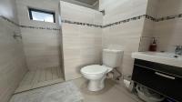 Bathroom 1 of property in Jackal Creek Golf Estate