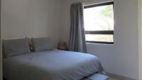 Main Bedroom - 11 square meters of property in Jackal Creek Golf Estate