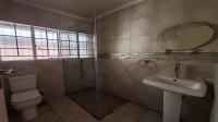 Bathroom 2 of property in Birchleigh