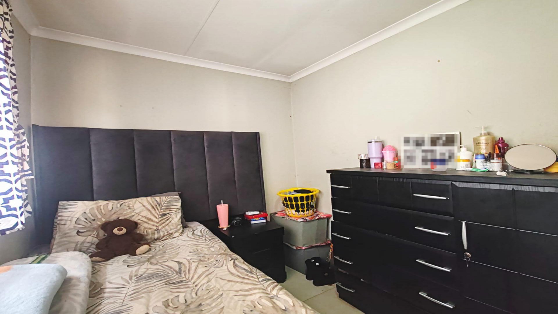 Bed Room 1 of property in Dawn Park