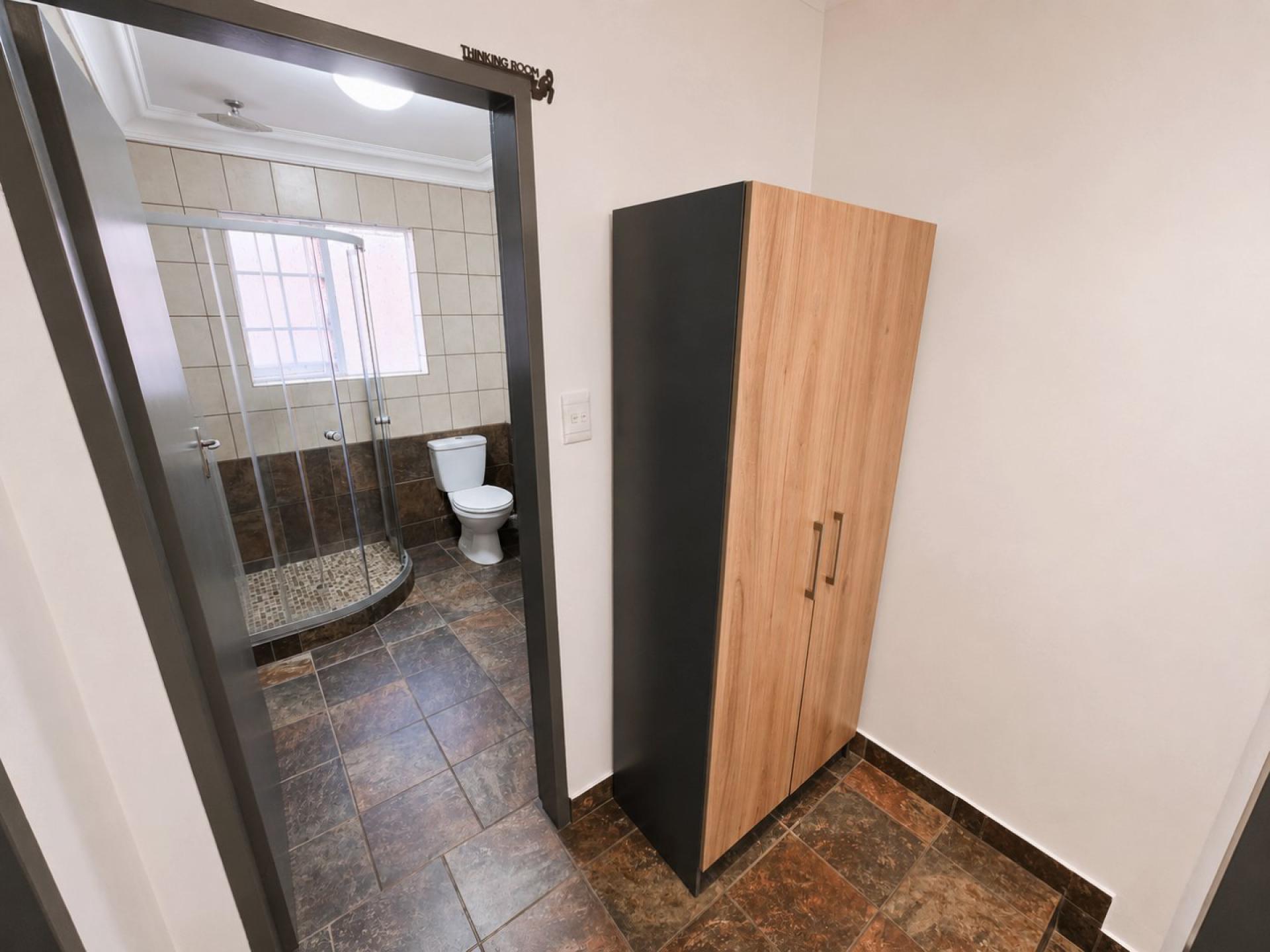  of property in Annlin
