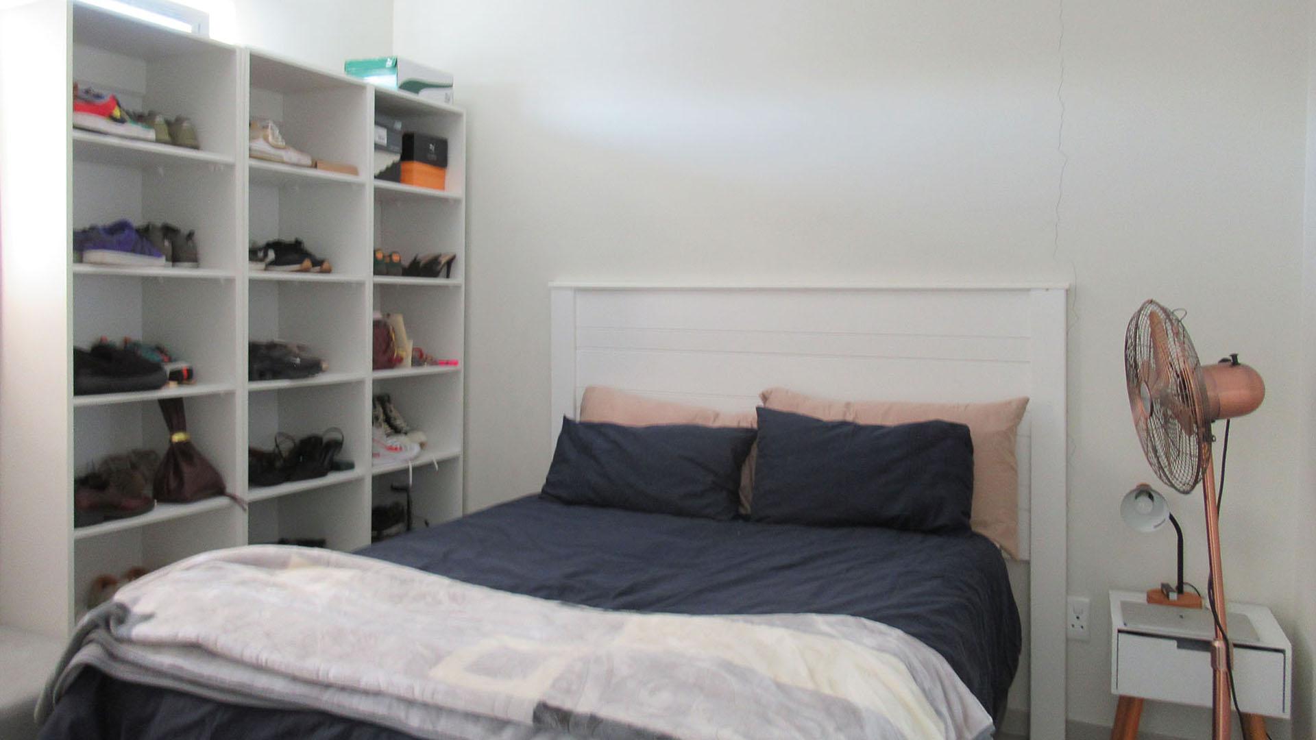 Main Bedroom - 14 square meters of property in Maroeladal