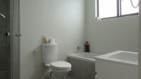 Main Bathroom - 8 square meters of property in Maroeladal