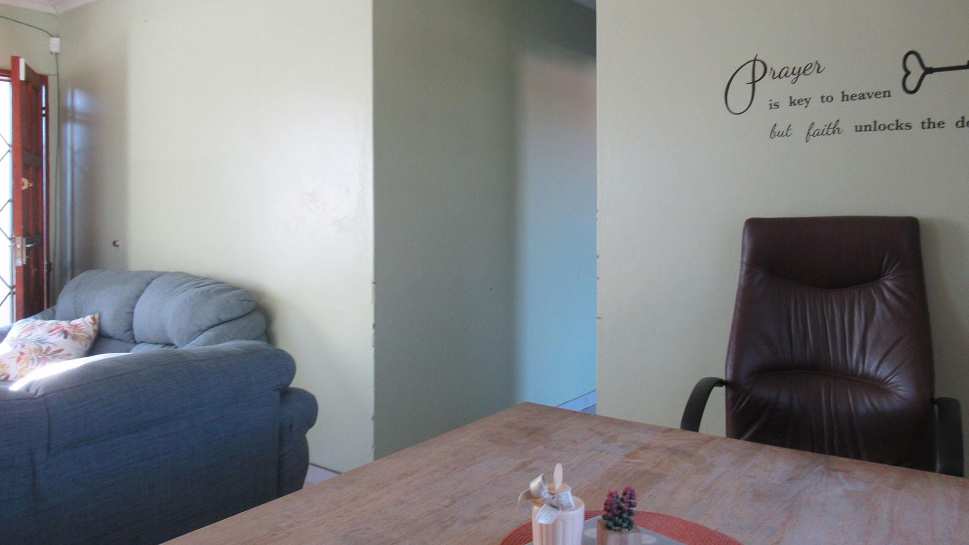 Dining Room - 6 square meters of property in Riverlea - JHB