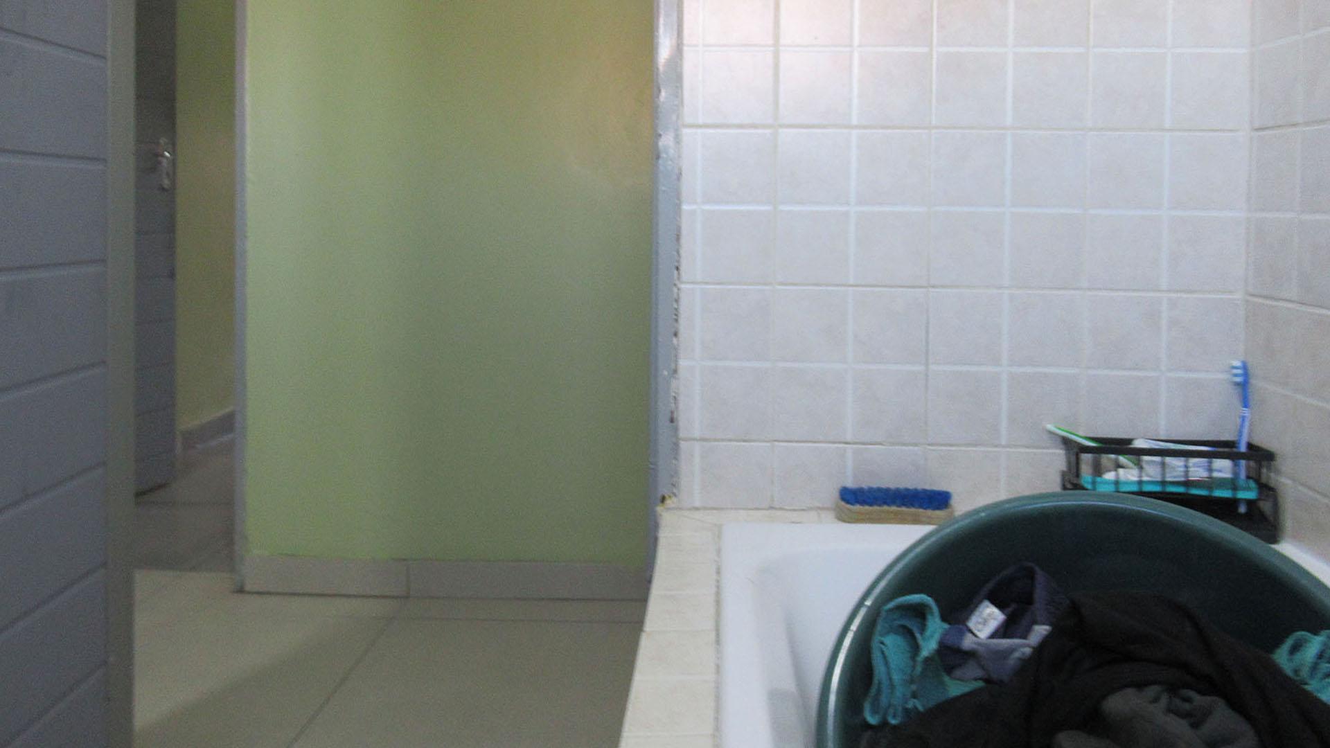 Bathroom 2 - 3 square meters of property in Riverlea - JHB