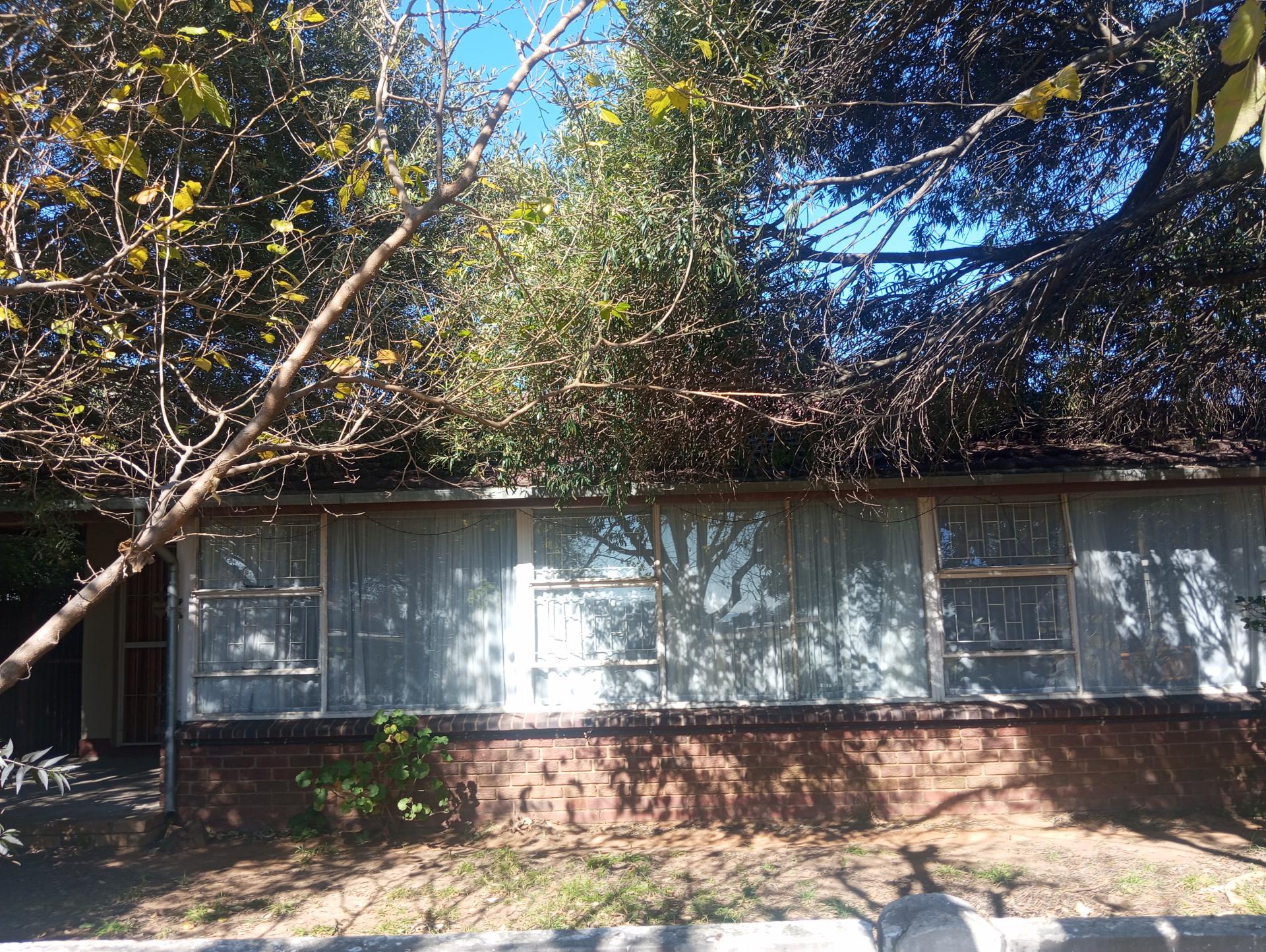  of property in Crown Gardens