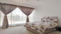 Bed Room 1 of property in Kew