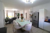  of property in Douglasdale
