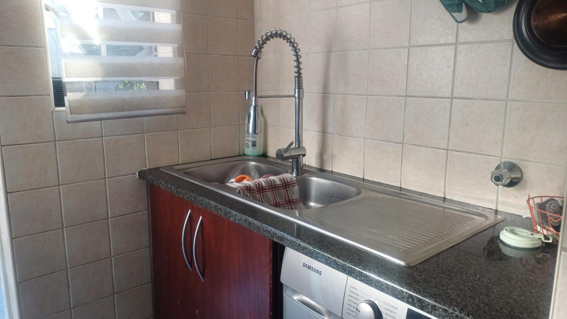  of property in Thatchfield Glen