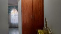  of property in Thatchfield Glen