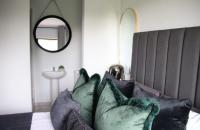  of property in Kosmosdal