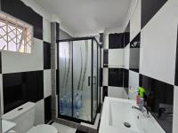  of property in Queensburgh