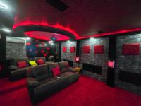  of property in Queensburgh