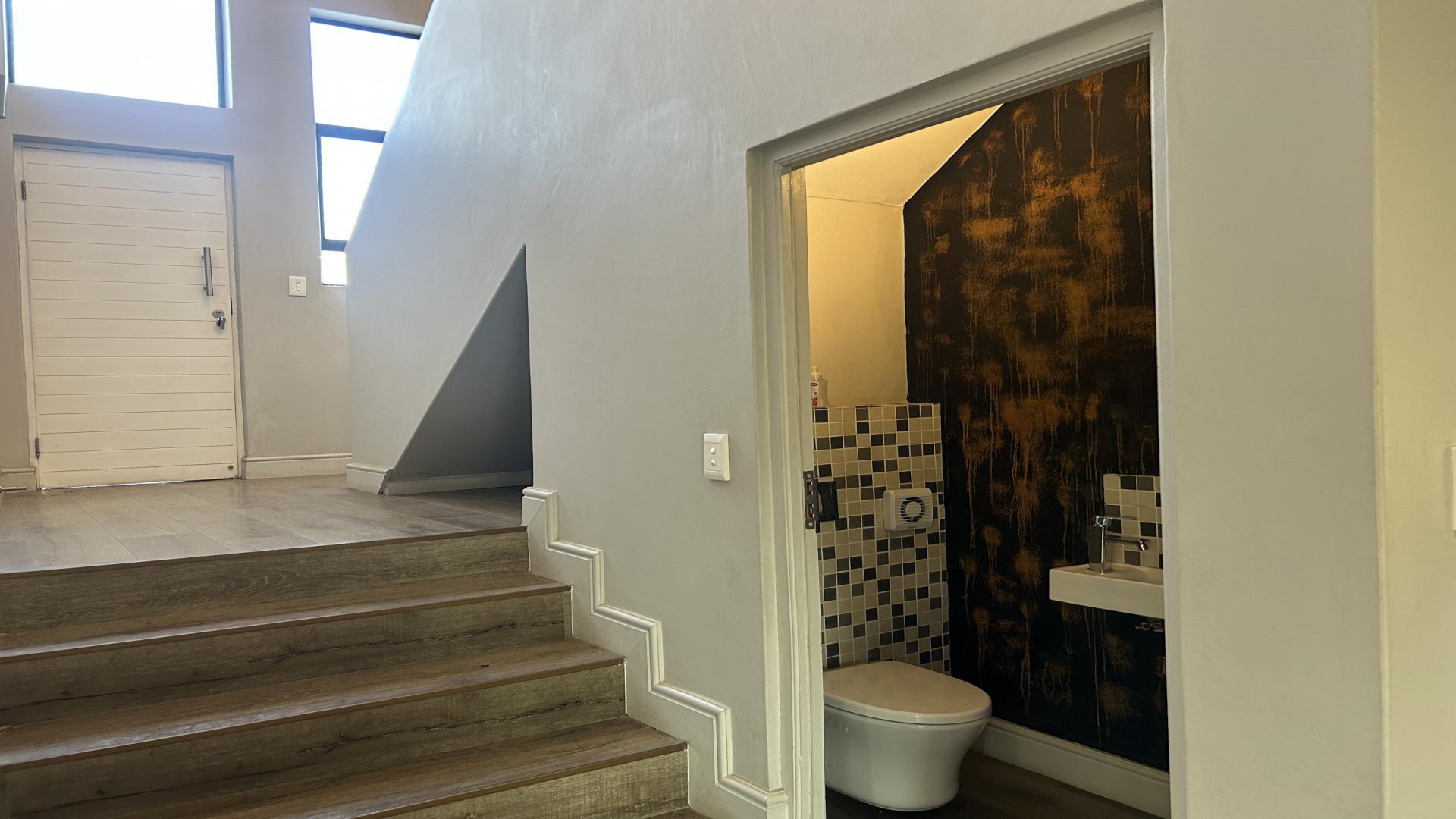 Bathroom 2 of property in Fourways
