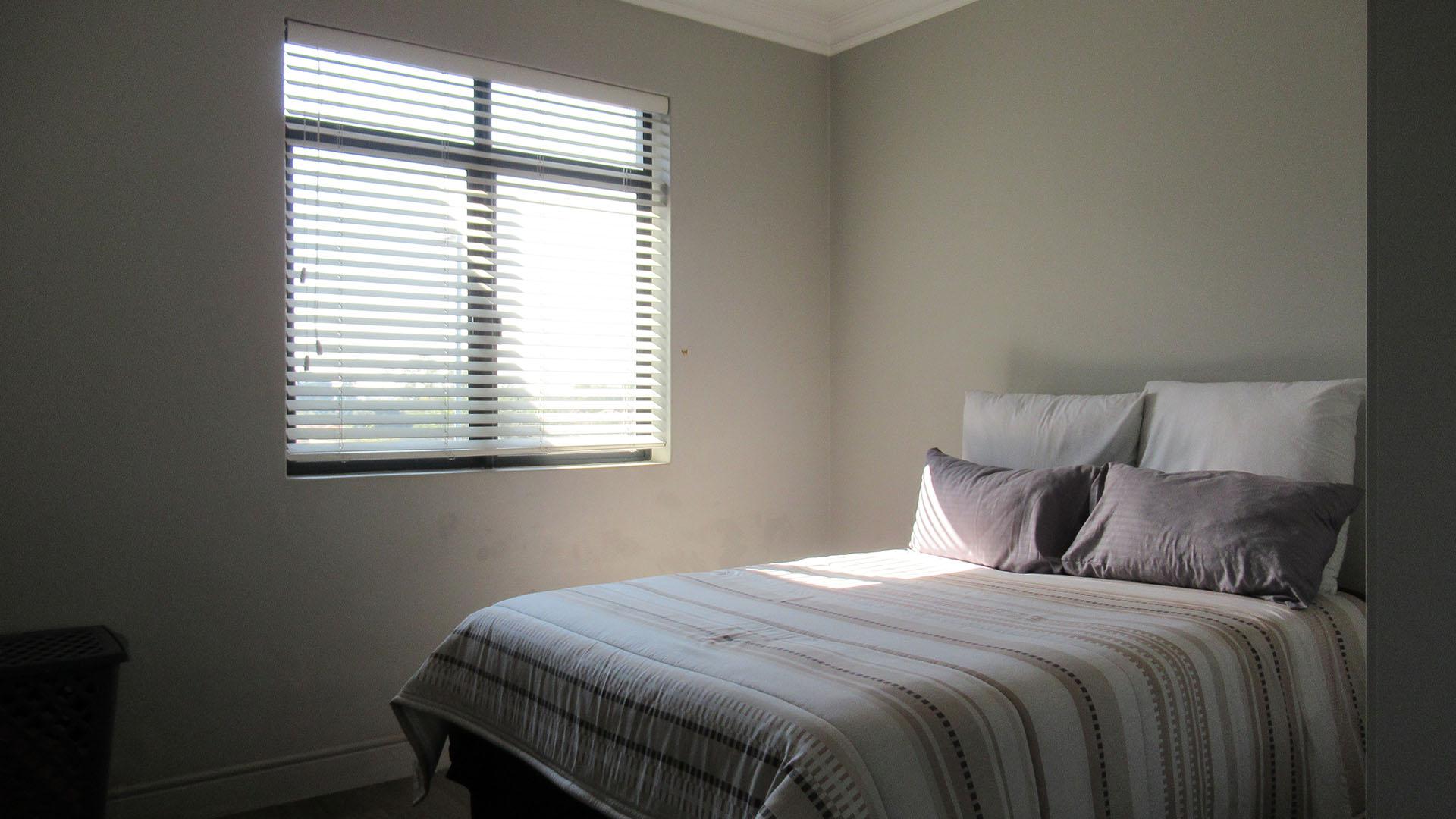 Bed Room 1 - 13 square meters of property in Fourways