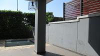 Patio - 11 square meters of property in Fourways