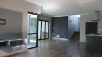 Lounges - 19 square meters of property in Fourways