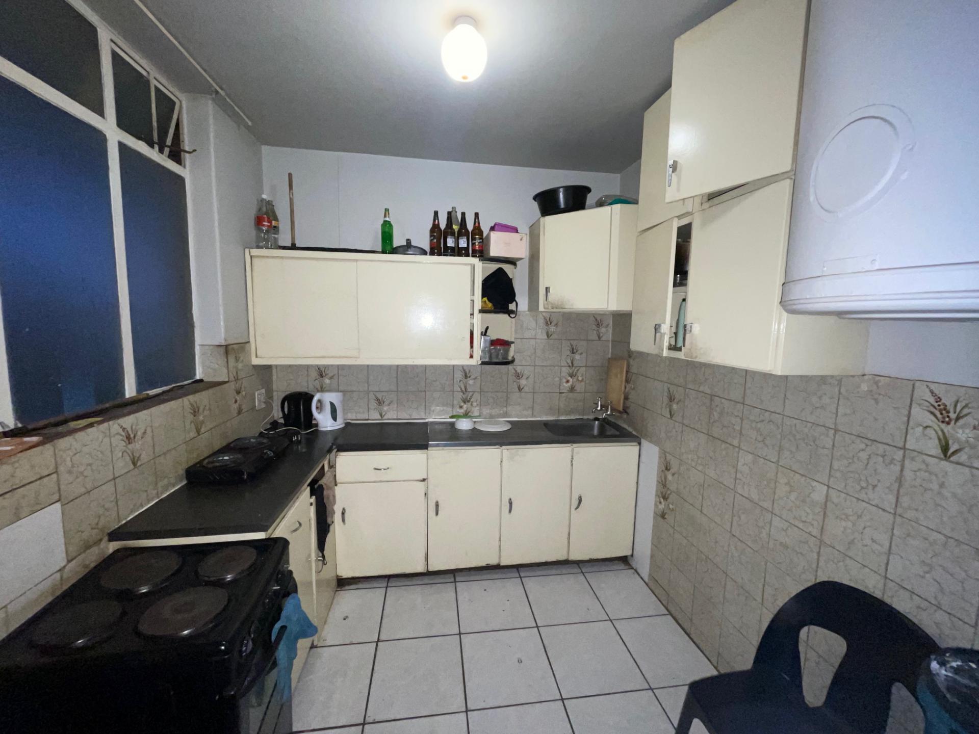  of property in Sunnyside