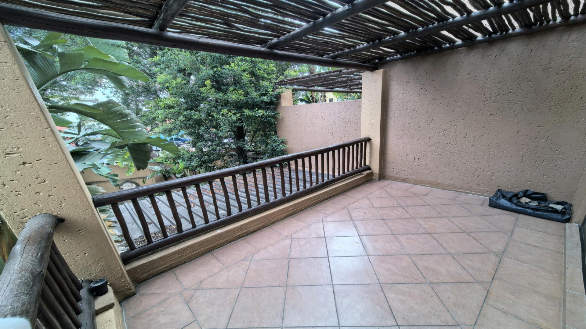 Patio of property in Douglasdale