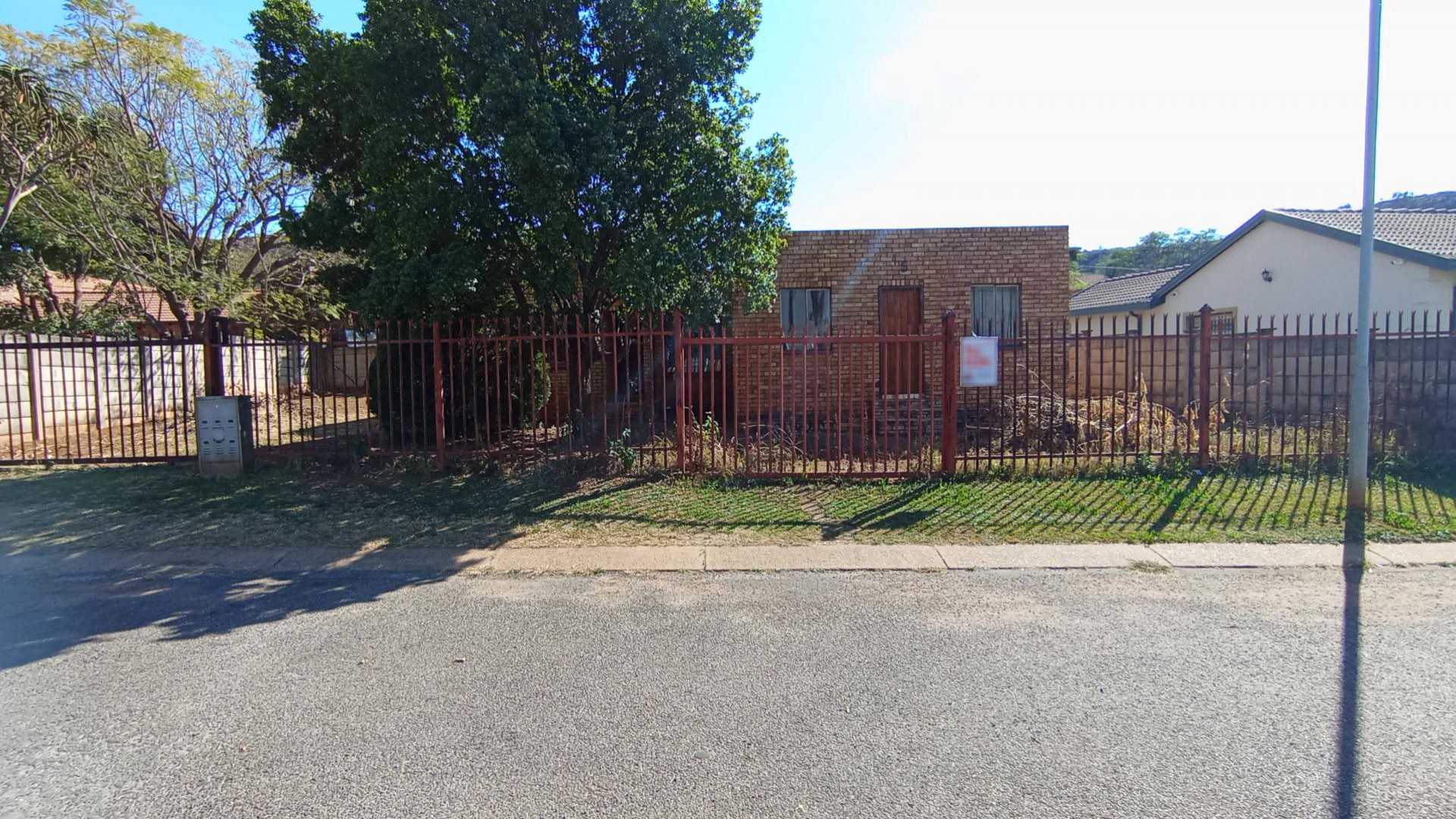 Front View of property in Philip Nel Park