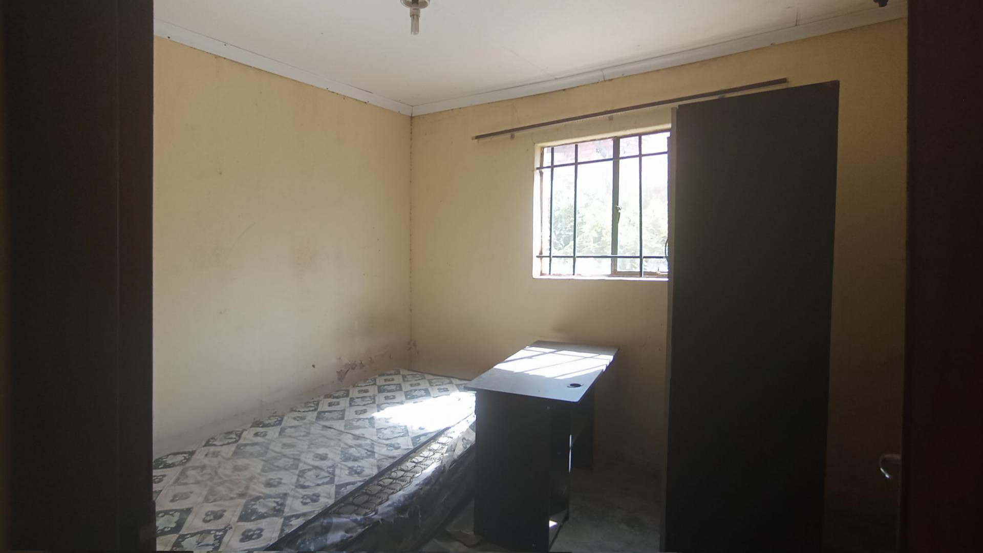 Bed Room 2 - 8 square meters of property in Philip Nel Park