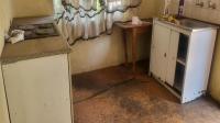 Kitchen of property in Philip Nel Park