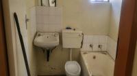 Bathroom 2 of property in Philip Nel Park