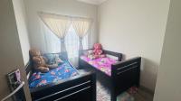 Bed Room 1 of property in Eldorette