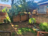  of property in Azaleapark