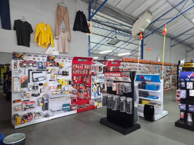 Commercial for Sale For Sale in Rustenburg - MR716697