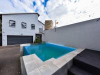  of property in Menlo Park