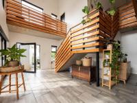  of property in Menlo Park