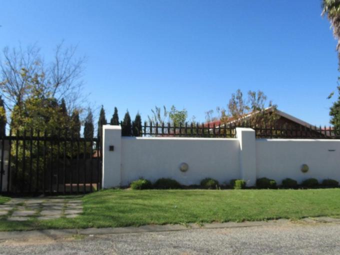 3 Bedroom House for Sale For Sale in Gillview - MR716712