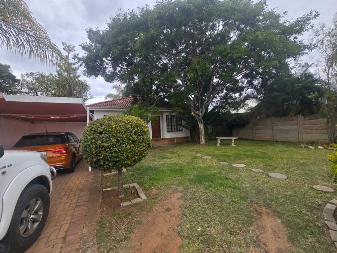 2 Bedroom House for Sale For Sale in Bendor - MR716737