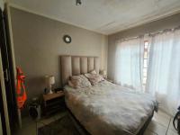  of property in Bendor